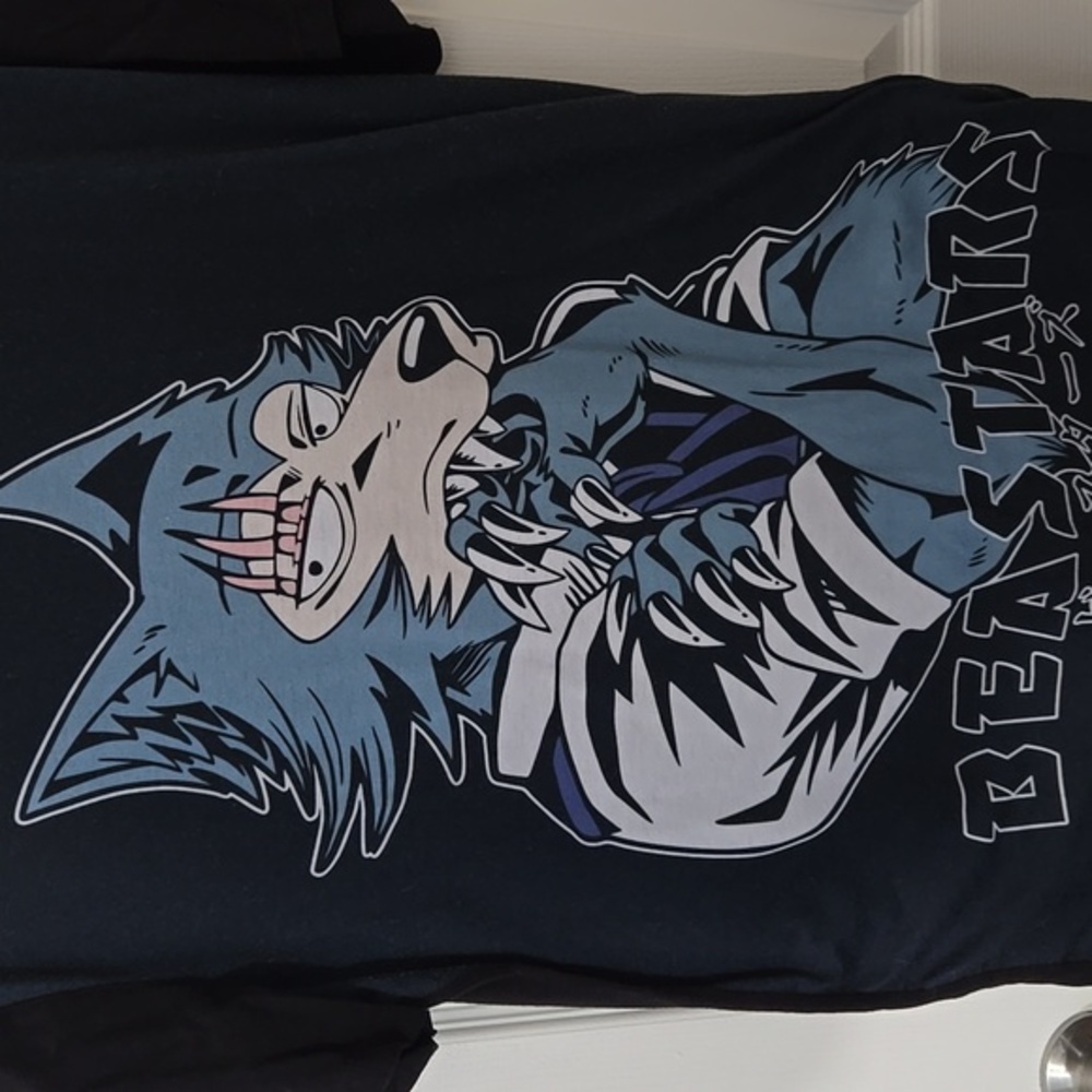 Beastars Legoshi Print T-shirt - Picture 2 of 4